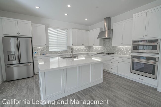 Building Photo - 3 br, 2.5 bath House - 27128 Scrub Oak Court