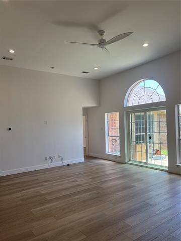 Foto del edificio - 4028 Eastleigh Dr