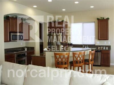 Foto del edificio - Gorgeous 6 bed 4.5 bath home in Anatolia