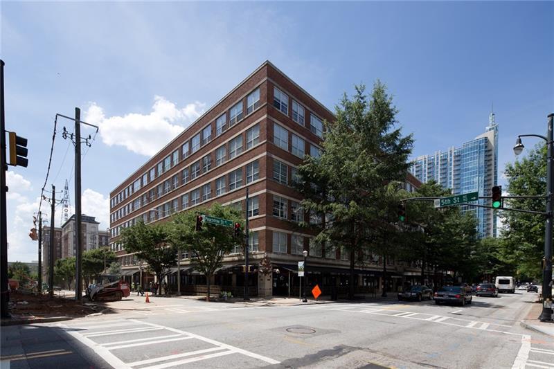 Primary Photo - 800 W Peachtree St NW