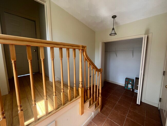 Foto del edificio - 3A Robinson Dr