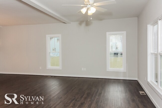 Building Photo - Beautiful new 3 bedroom, 2.5 bath home is ...