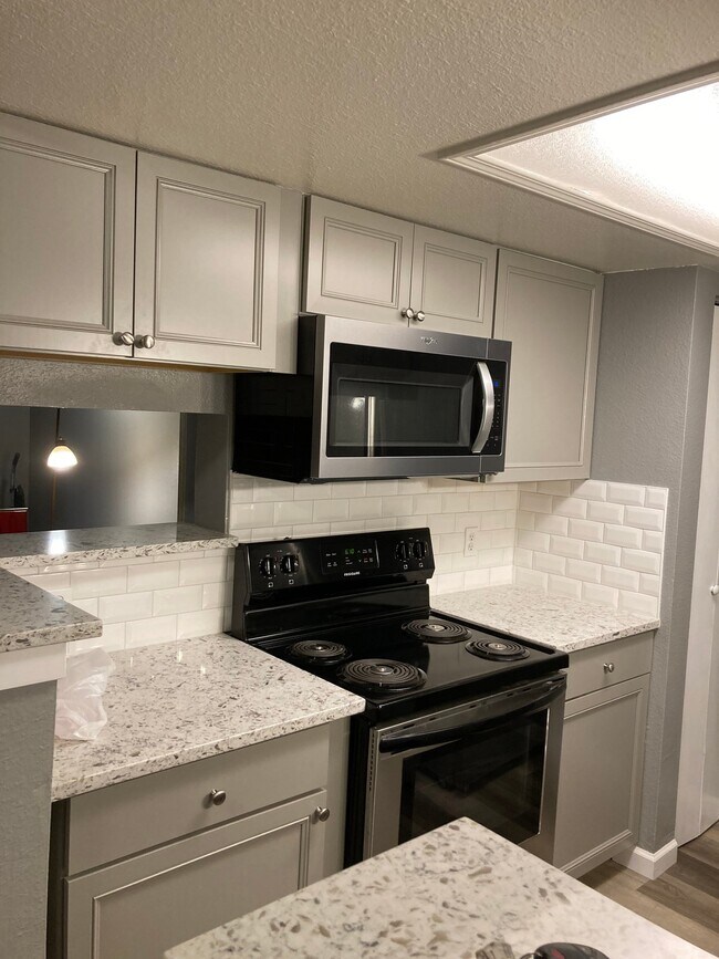 Foto del edificio - 4400 S Quebec St
