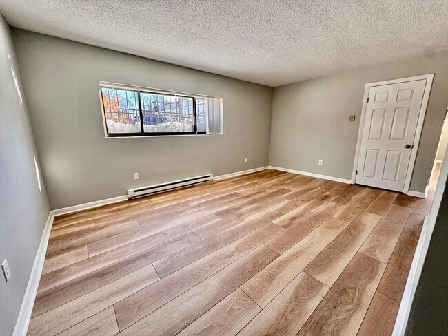 Foto del edificio - 837 River St