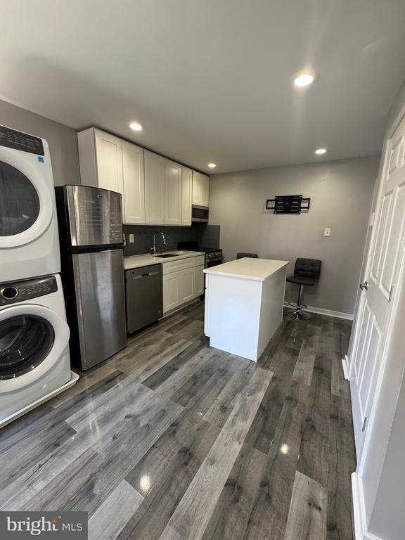 Foto principal - 1429 N Hollywood St