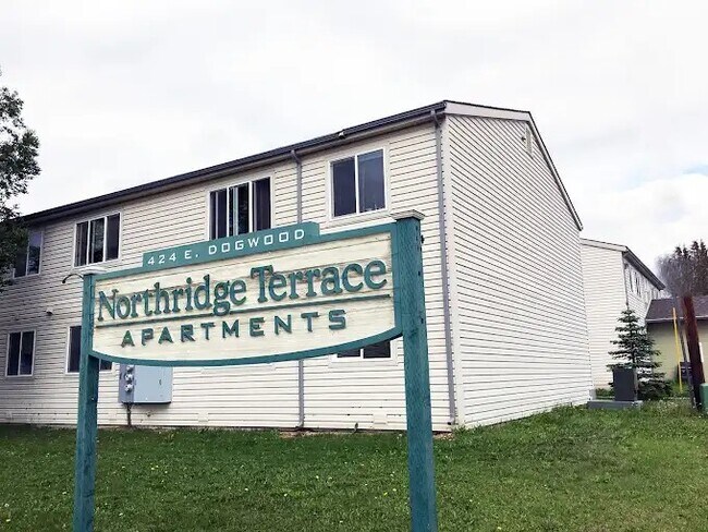 Foto del edificio - 424 E Dogwood Ave