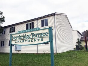 Building Photo - 424 E Dogwood Ave