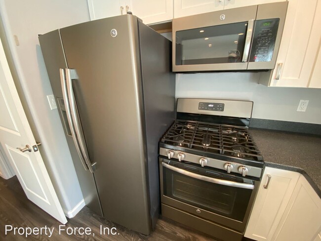 Building Photo - 3 br, 2.5 bath House - 371 Catamaran St
