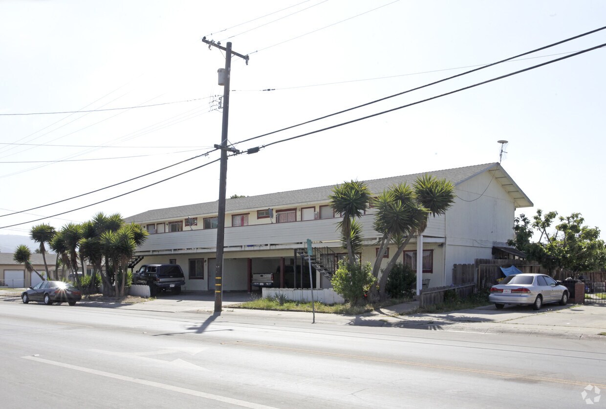 Building Photo - 332 Towt St