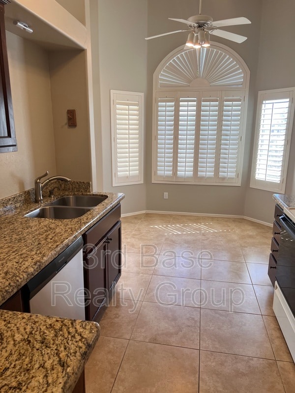 Building Photo - 11611 W Buck Mountain Ct