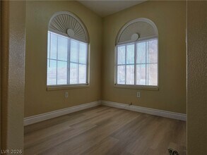 Building Photo - 2540 Silver Shadow Dr