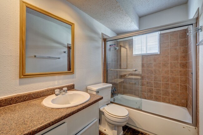 Foto del edificio - 4321 Hazard St