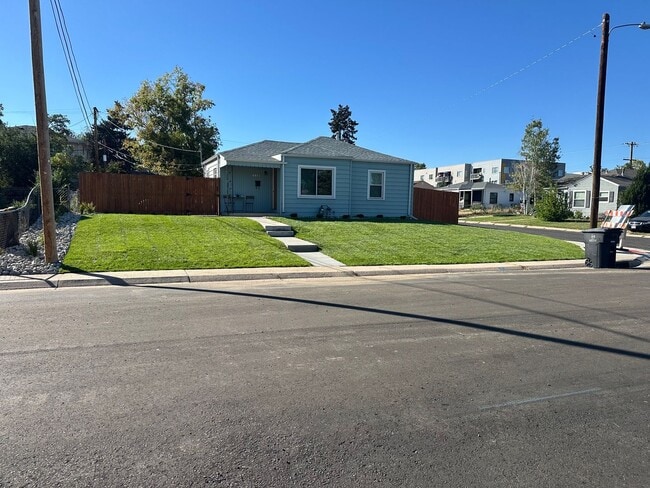 Photo - Sunnyside Charmer with Garage & Private Yard House