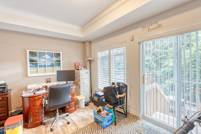 Building Photo - 40 Kings Landing Pvt