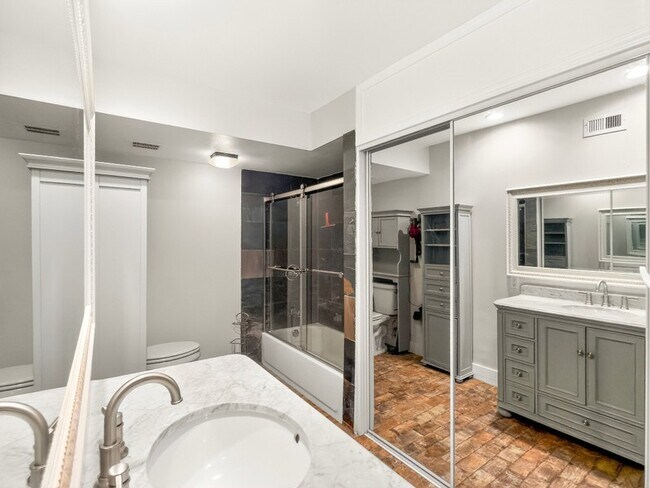 Foto del edificio - 8162 Havasu Cir