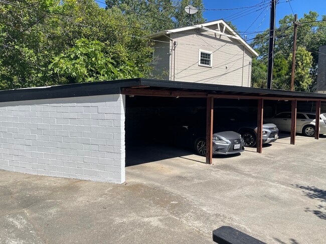 Building Photo - 2711 E Street