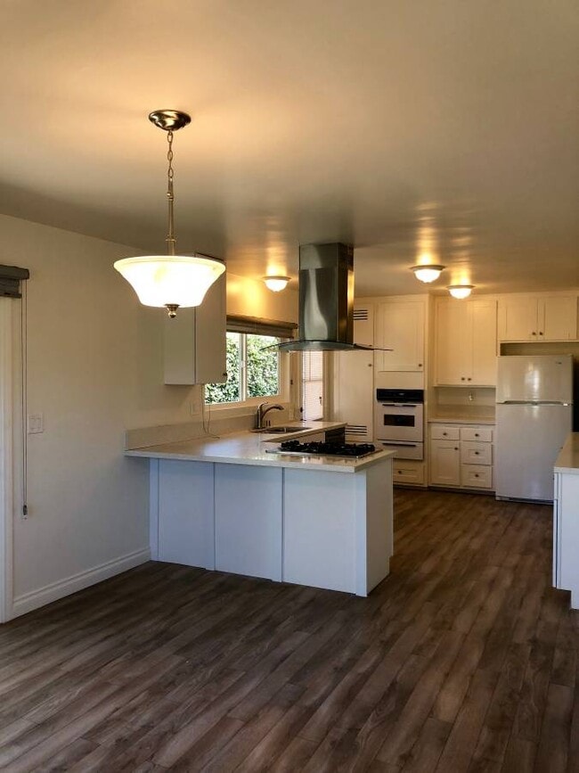 Dining Room toward Kitchen - 8110 W 83rd St