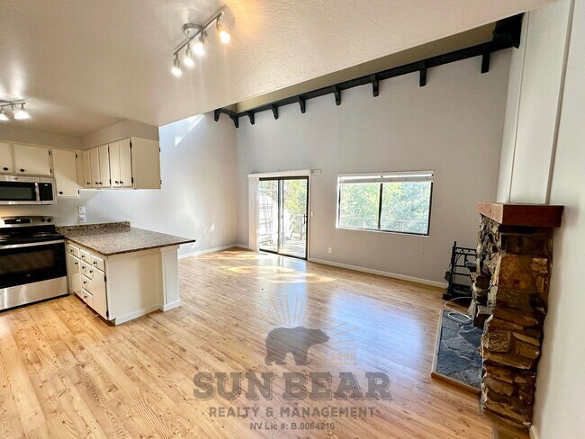 Foto del edificio - 1,590 Sq. Ft. Tyrolian Chalet – Full IVGID & Tennis Access -Allows a dog upon approval!