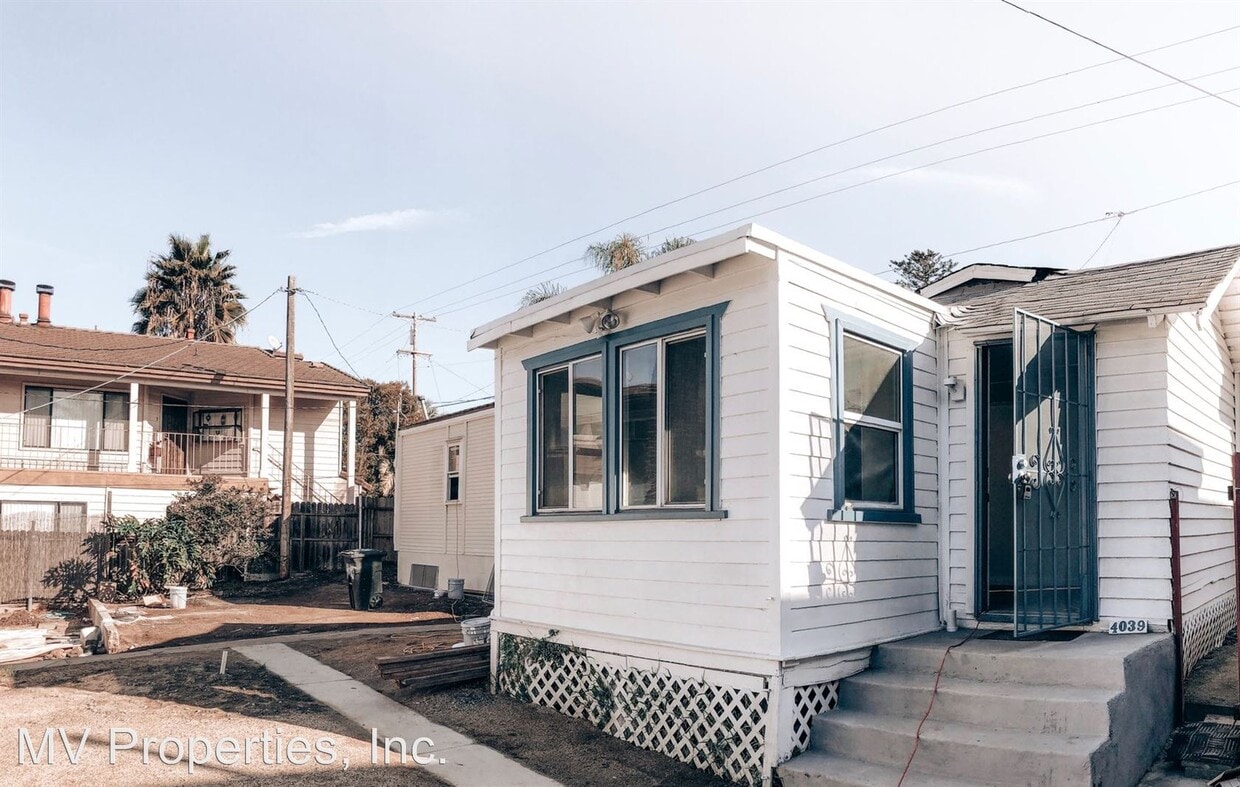 Primary Photo - 4041 Florida St