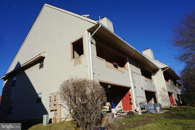 Building Photo - 259 Tavistock Rd