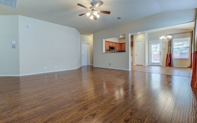 Foto del edificio - High-end Cedar Park 3/2 rental located across from pool and playground!