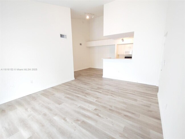 Building Photo - 711 SW 111th Way