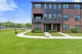 Primary Photo - 2830 Addison Park Ln