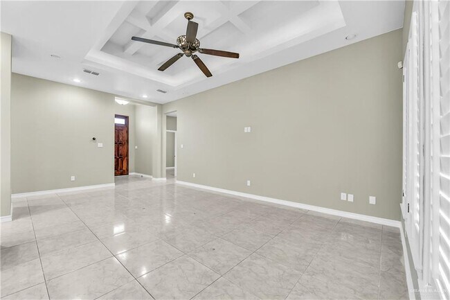 Building Photo - 21 Rio Blanco St