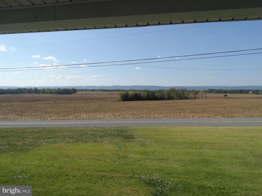 Foto principal - 9496 Garnes Rd