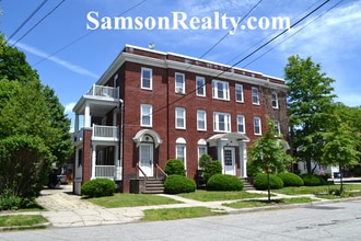 Building Photo - 136 Irving Ave