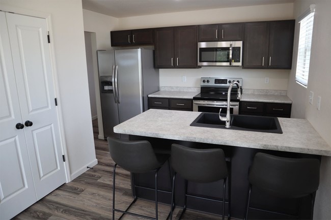 Building Photo - 13609 E Pawnee St