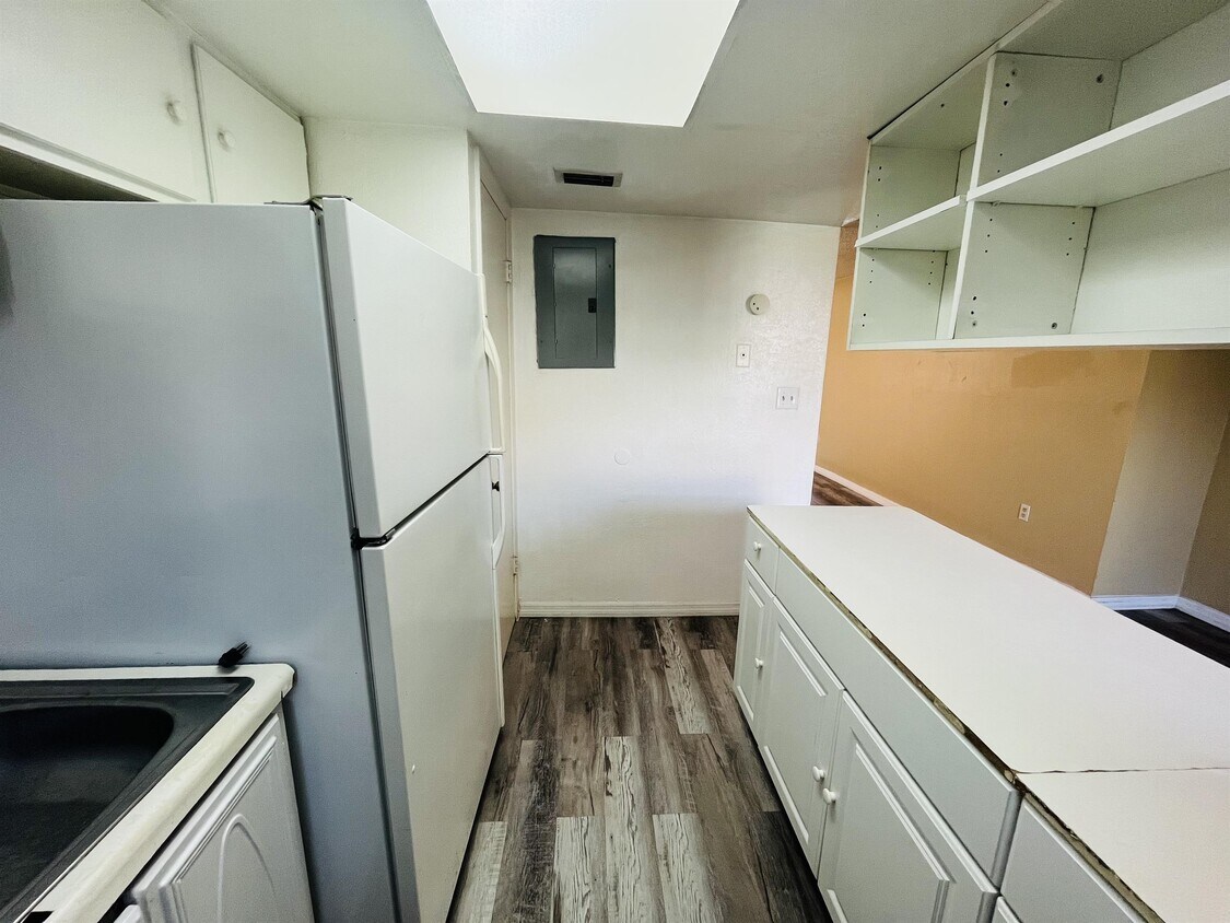 2787 L B McLeod Rd, Orlando, FL 32805 Townhome Rentals in Orlando FL