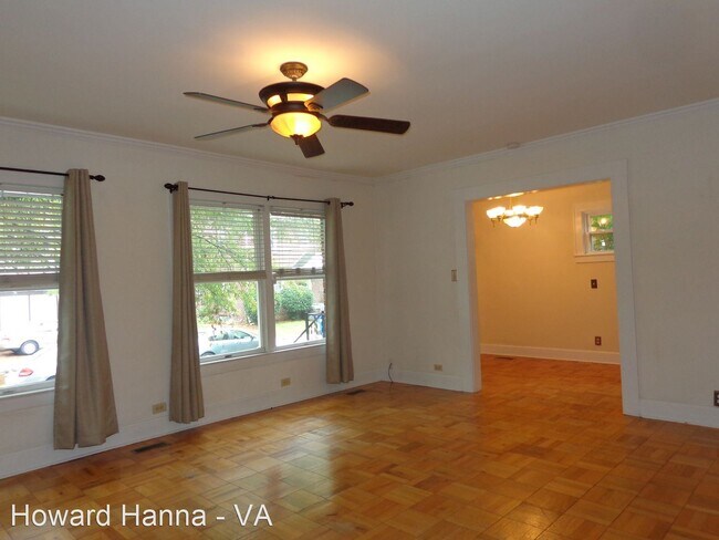 Foto del edificio - 4 br, 2.5 bath House - 944 Harrington Avenue