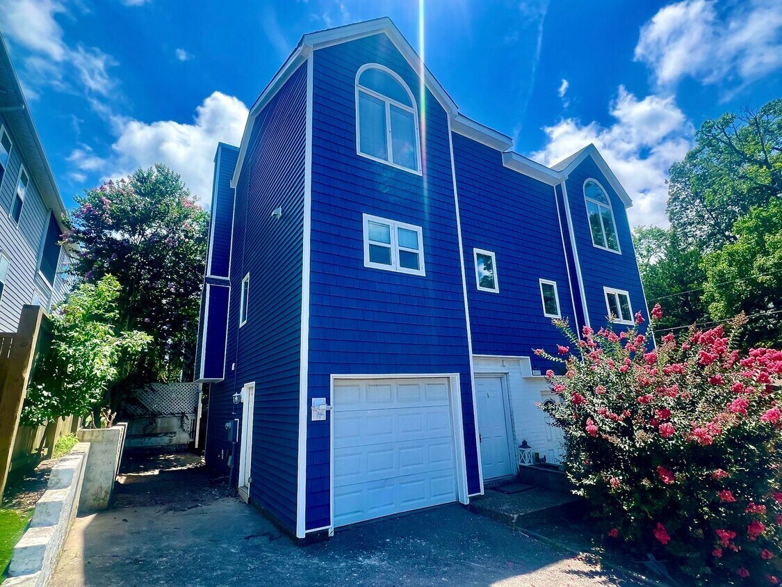 41534th 1/2 34th Half St, Virginia Beach, VA 23451 House Rental in