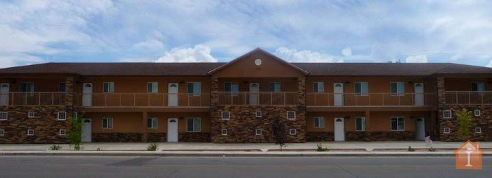Primary Photo - Pinon Bluffs Executive Suite Fully Furnished