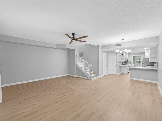 Building Photo - 3119 E Community Dr