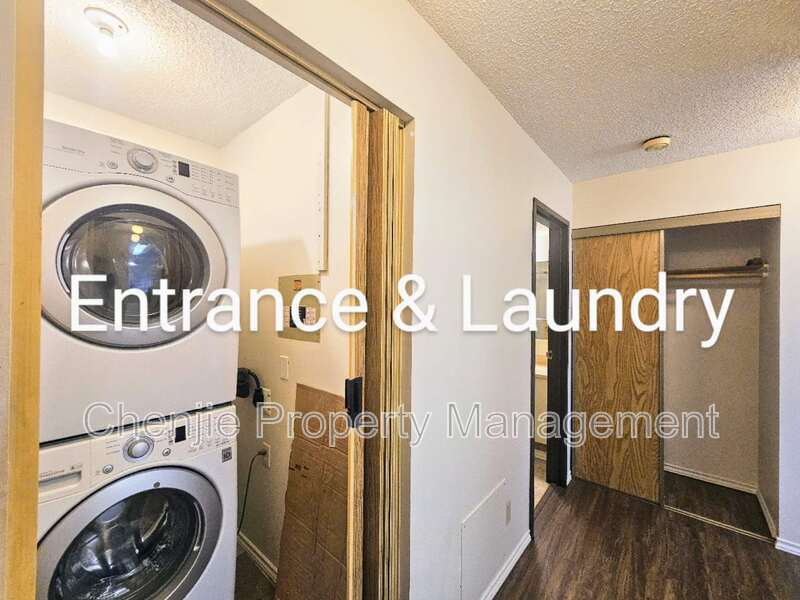 Primary Photo - 10511-10519 19 Ave NW