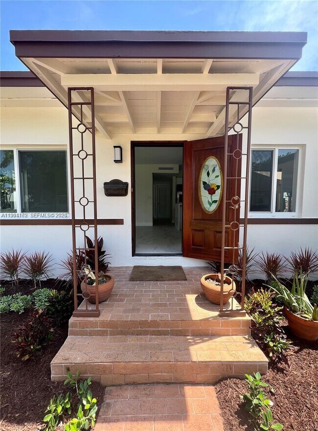 Foto del edificio - 5970 SW 46th St