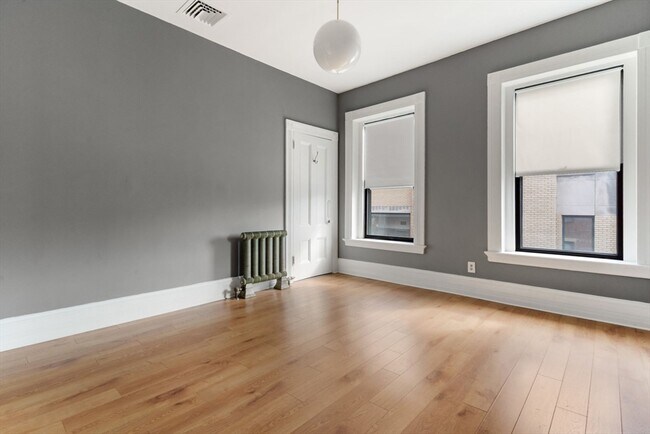 Foto del edificio - 1851 Massachusetts Ave