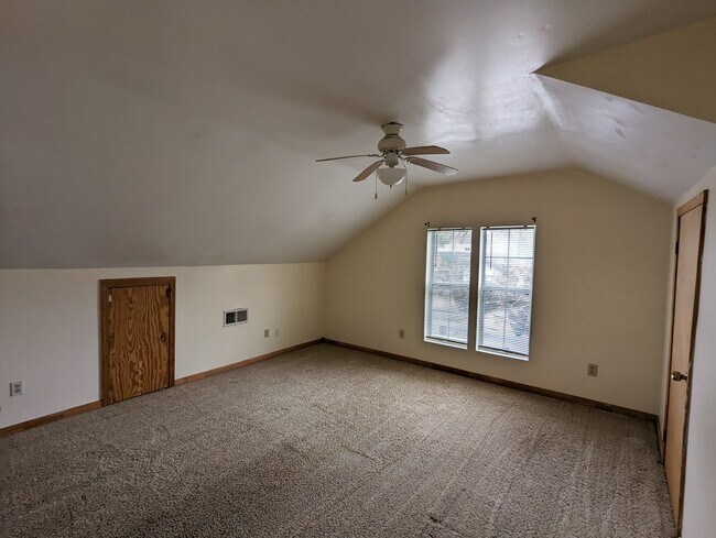 Bedroom #2 - 115 2nd Ave SE
