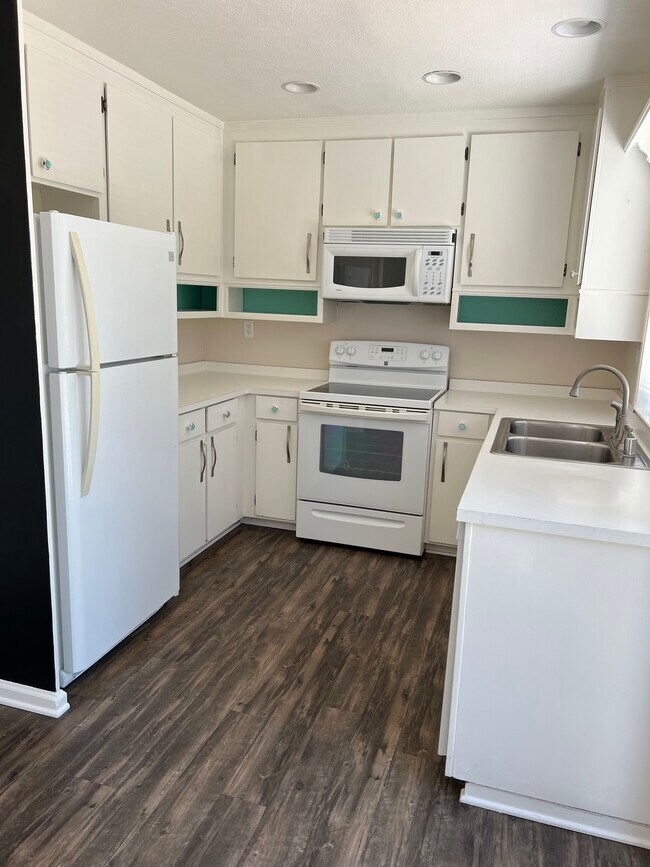 Foto del edificio - 1515 Calle Enrique