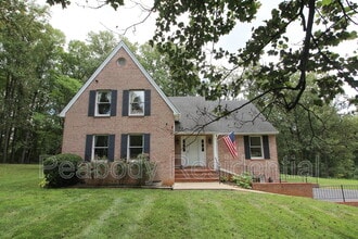 Building Photo - 314 Casey Dr