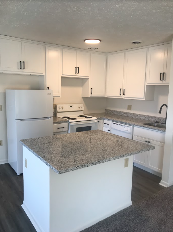 Foto principal - 5464 Beechmont Ave