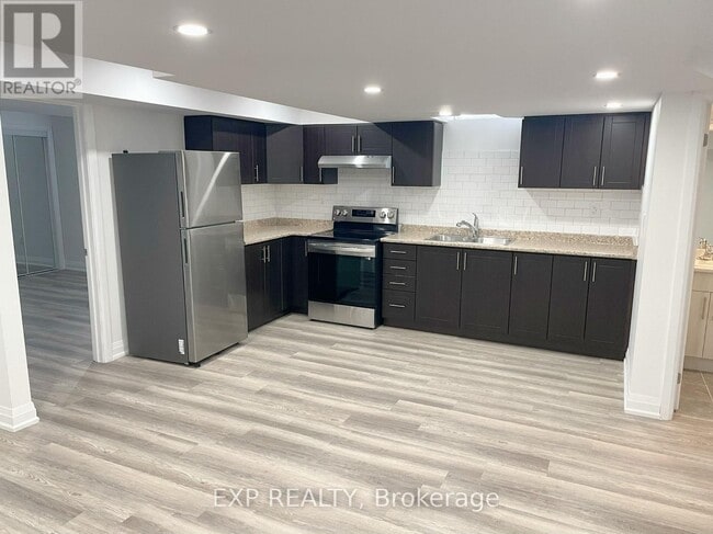 Photo du bâtiment - 79 Elmhurst St