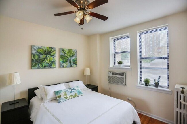 Foto del edificio - 5050 N Sheridan Rd