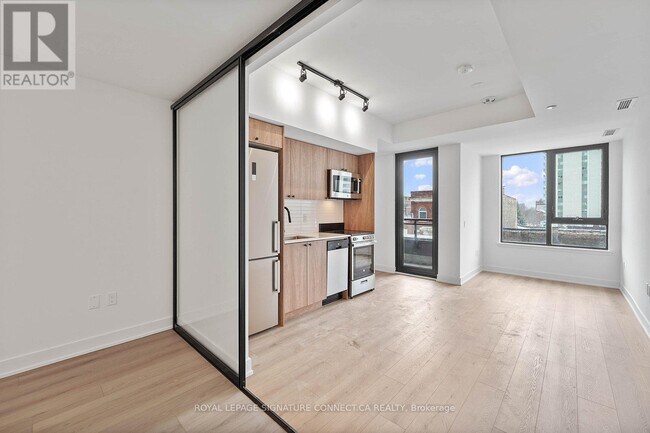 Photo du bâtiment - 758 Dovercourt Rd