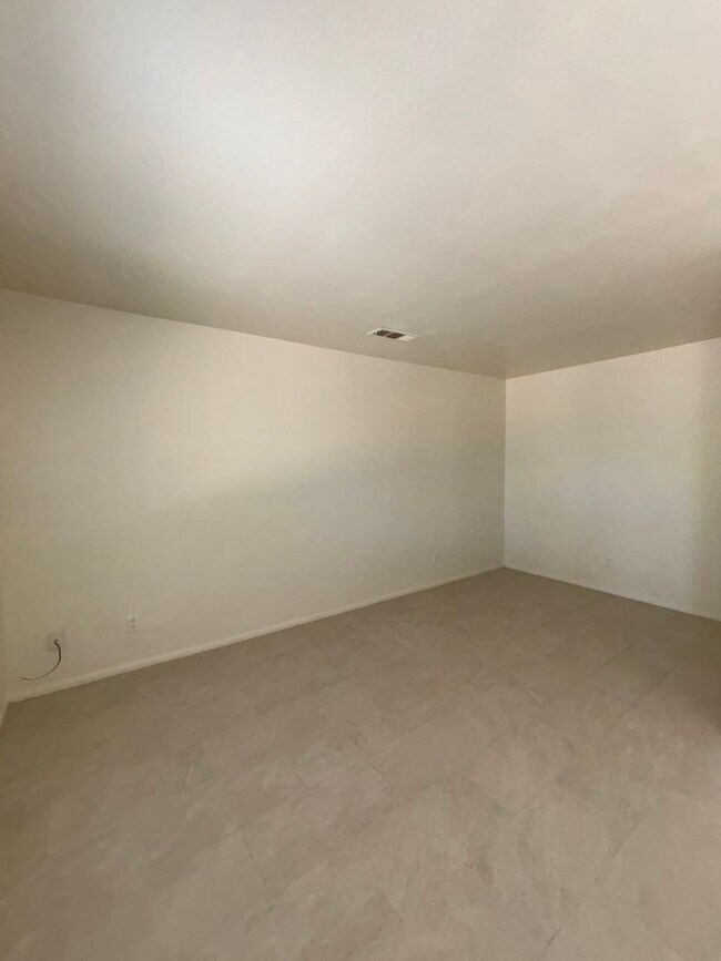 Foto del edificio - 73871 SouthSlope