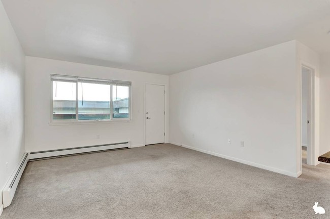 Spacious Floor Plans - With a View - Eureka Street Apartments