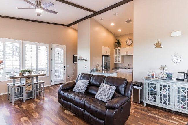 Foto del edificio - 1156 E Elk Rim Ct