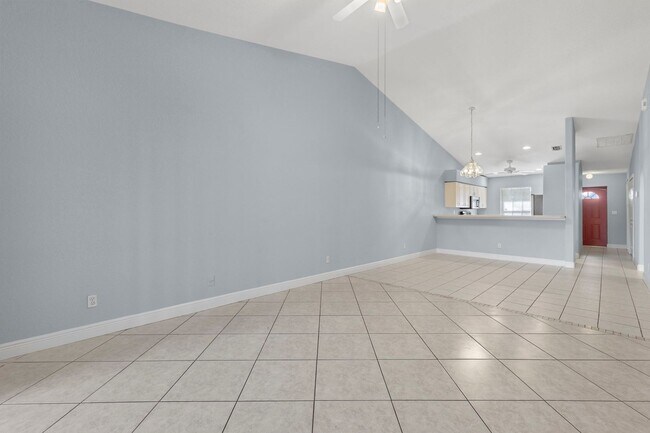 Building Photo - Cozy 3 Bed 2 Bath Home On Water Available ...